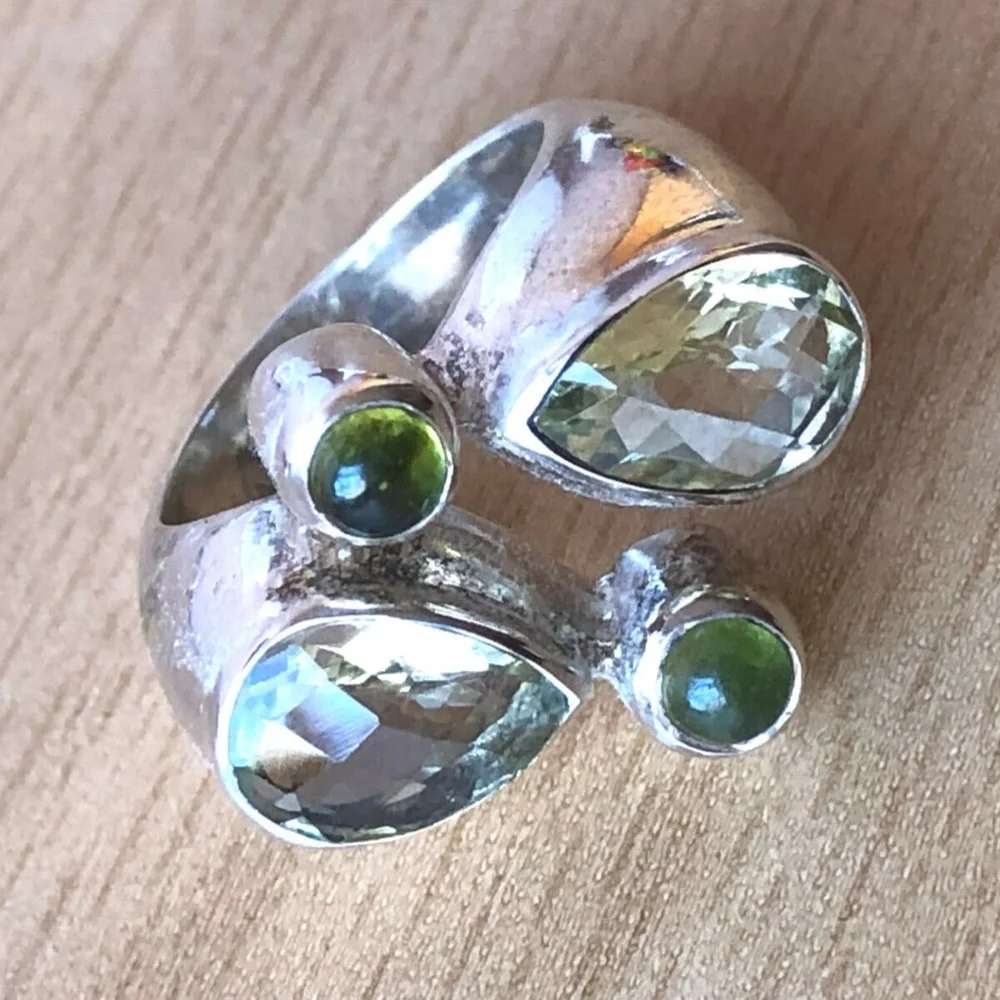 VINTAGE ARYA LEMON QUARTZ AND PERIDOT RING
